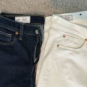 GAP True Skinny Mid Rise Jeans - Dark Blue and white